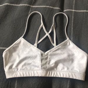 Alo Yoga Goddess Bra, Vapor Python print.  Medium.